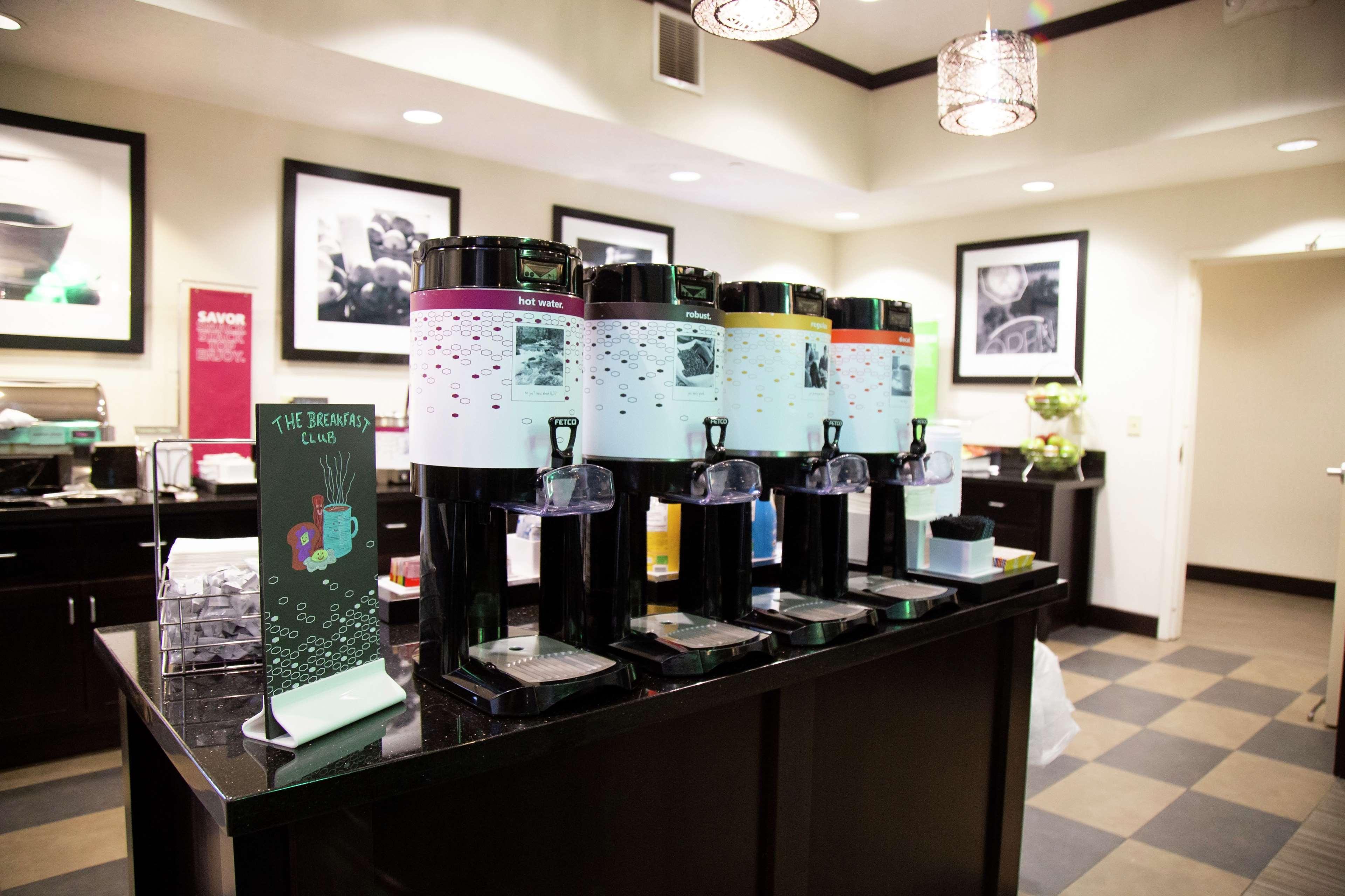 Hampton Inn & Suites Sharon West Middlesex Buitenkant foto