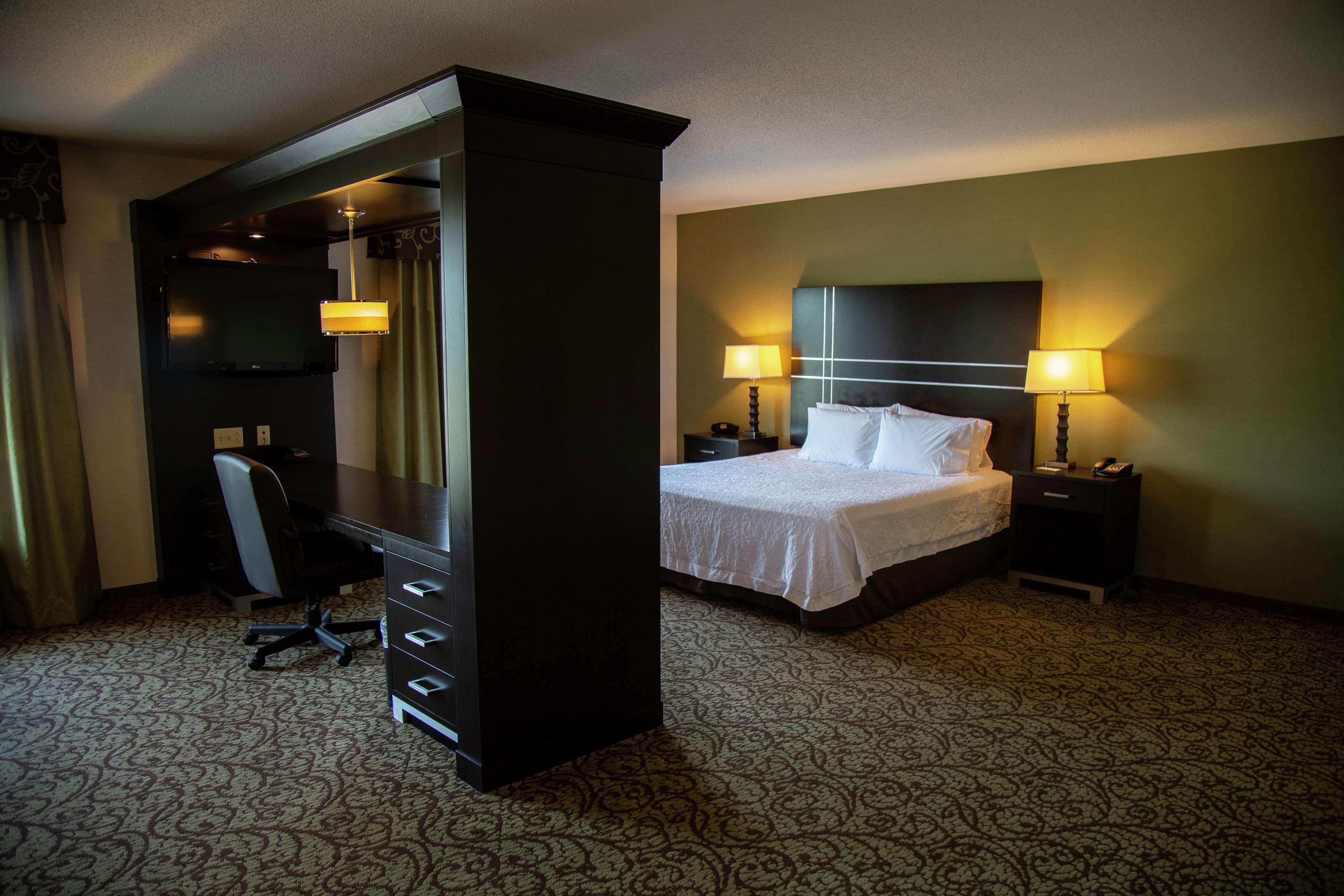 Hampton Inn & Suites Sharon West Middlesex Buitenkant foto