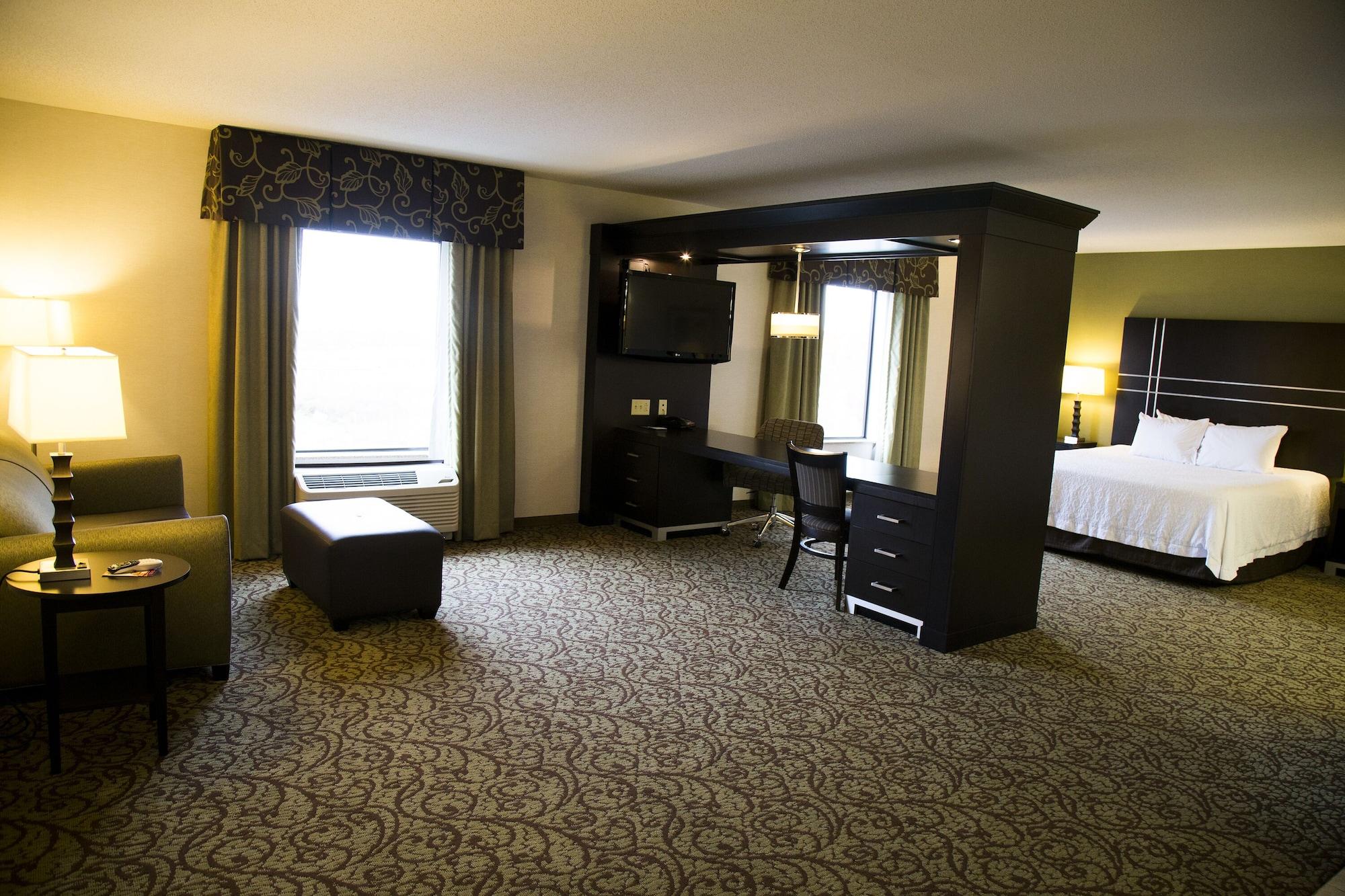 Hampton Inn & Suites Sharon West Middlesex Buitenkant foto