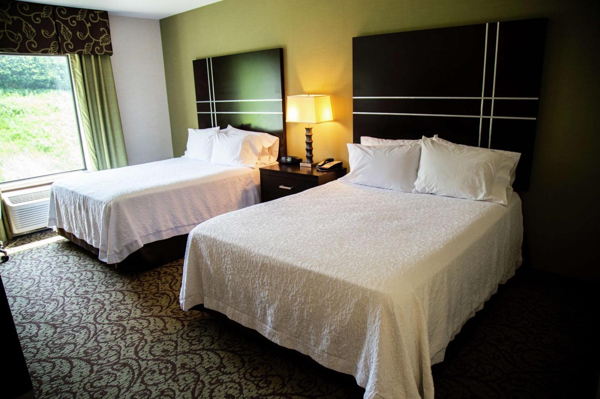 Hampton Inn & Suites Sharon West Middlesex Buitenkant foto